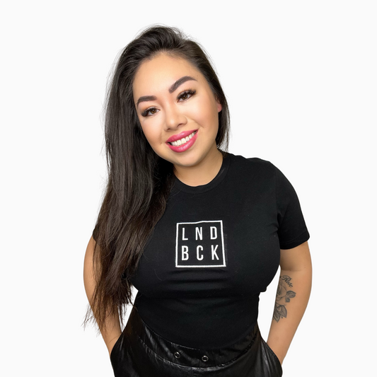 LND BCK Embroidered Tee